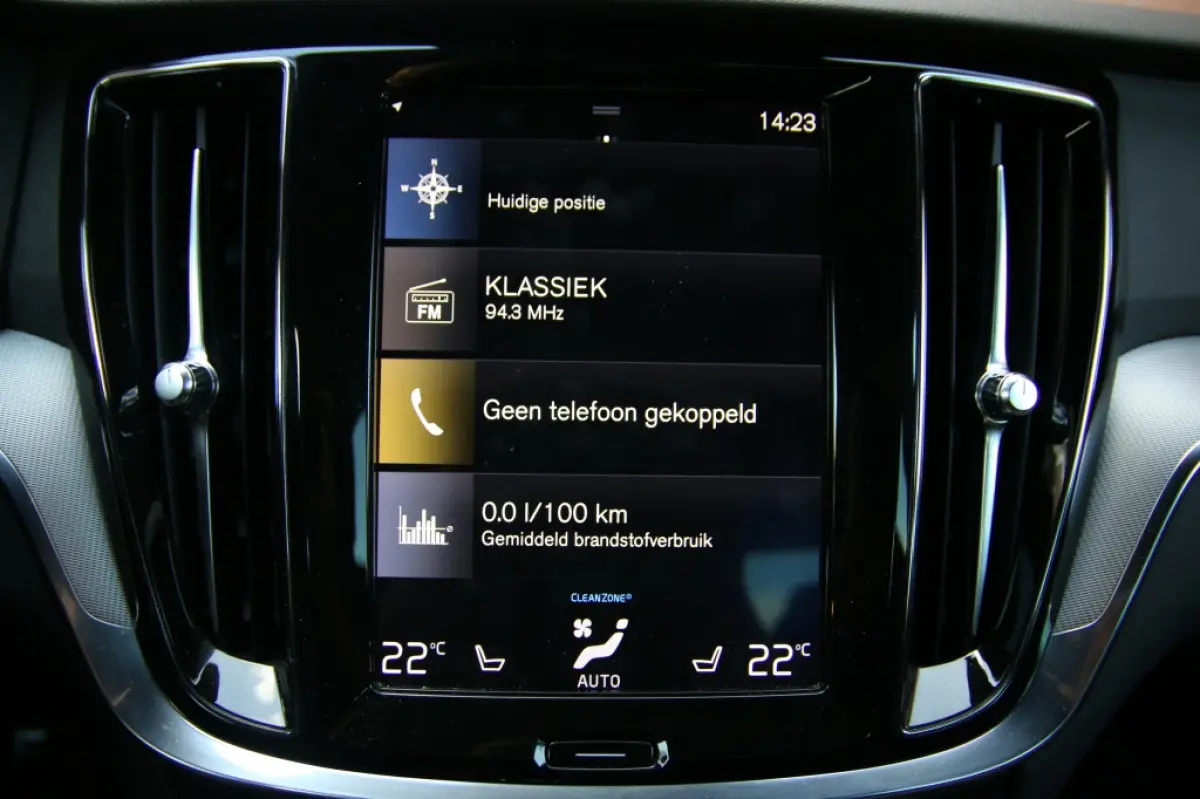 2.0 T4 R-Design Polestar engineered