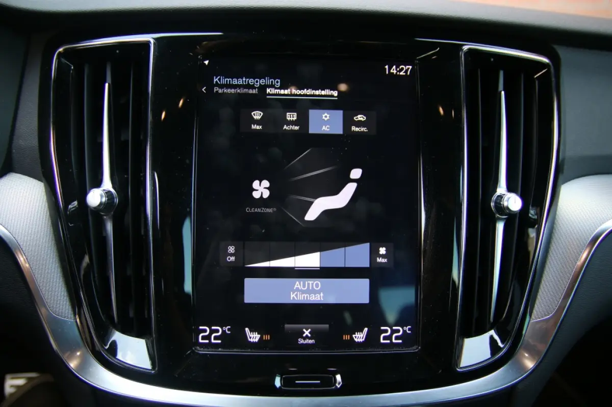 2.0 T4 R-Design Polestar engineered
