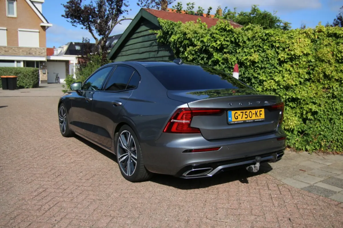 2.0 T4 R-Design Polestar engineered