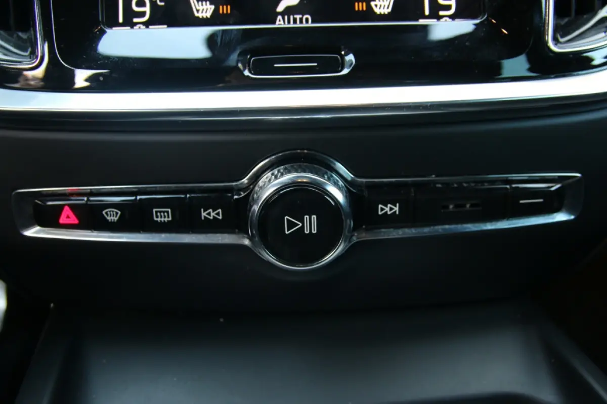 2.0 T4 R-Design Polestar engineered