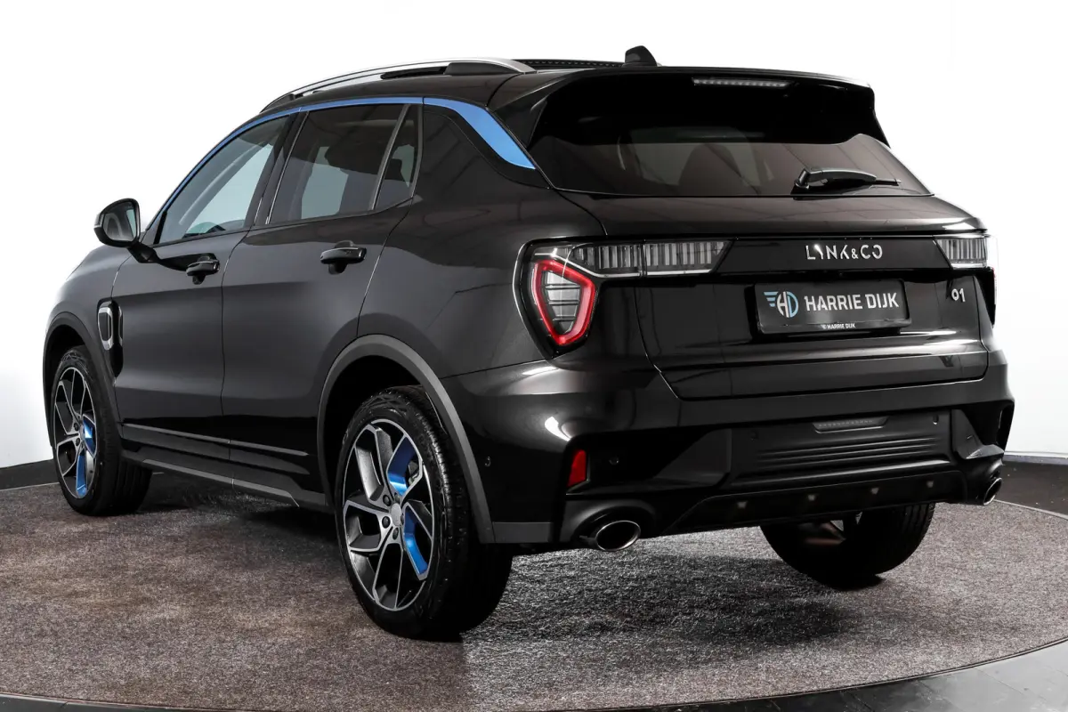 1.5 PHEV 261PK MY22 | 7.4 kWh Boordlader | 360 Camera |S/K-panodak | Adapt. Cruise | Memory | Elek. klep | LM 20" | 7184