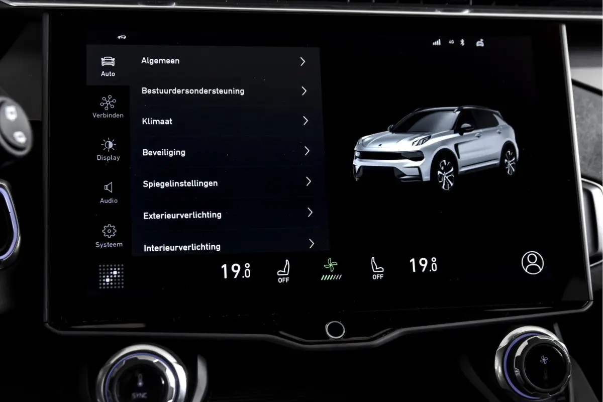 1.5 PHEV 261PK MY22 | 7.4 kWh Boordlader | 360 Camera |S/K-panodak | Adapt. Cruise | Memory | Elek. klep | LM 20" | 7184