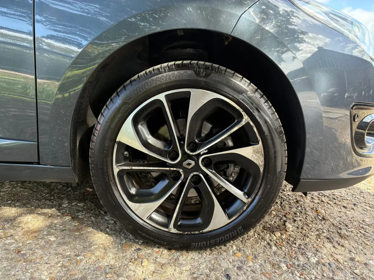 1.2 TCe Bose | Leder + Navi + Clima + Cruise nu €5.975,-!!