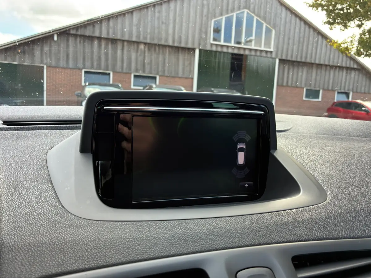 1.2 TCe Bose | Leder + Navi + Clima + Cruise nu €5.975,-!!