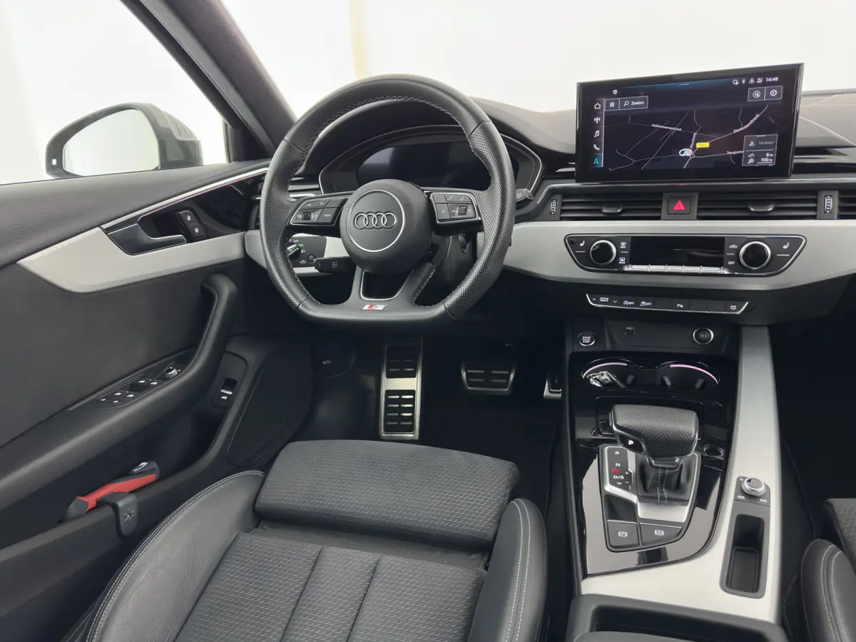 40 TFSI S edition (INCL.BTW) Aut. *LEATHER-MICROFIBRE | FULL-LED | HEATED-SPORTSEATS | KEYLESS | DIGI-COCKPIT | AMBIENT-LIGHT | NAVI-FULLMAP | PRIVACY-GLASS | SHIFT-PADDLES | ECC | PDC | CRU