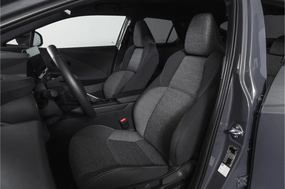 1.8 Hybrid 140 Dynamic | Dig. Cockpit | Adapt. Cruise | Winterpakket | PDC | Camera | NAV + App. Connect | ECC | DAB | LM 18" | 2473