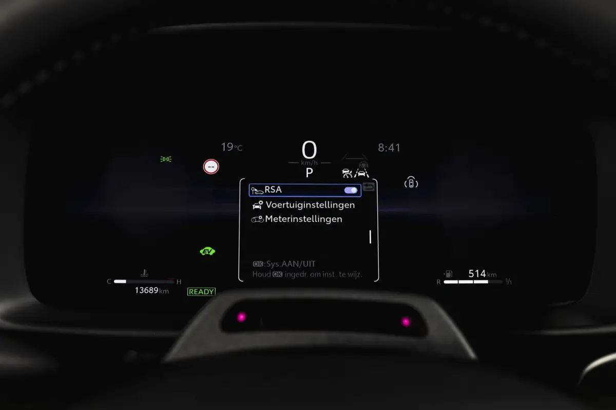 1.8 Hybrid 140 Dynamic | Dig. Cockpit | Adapt. Cruise | Winterpakket | PDC | Camera | NAV + App. Connect | ECC | DAB | LM 18" | 2473