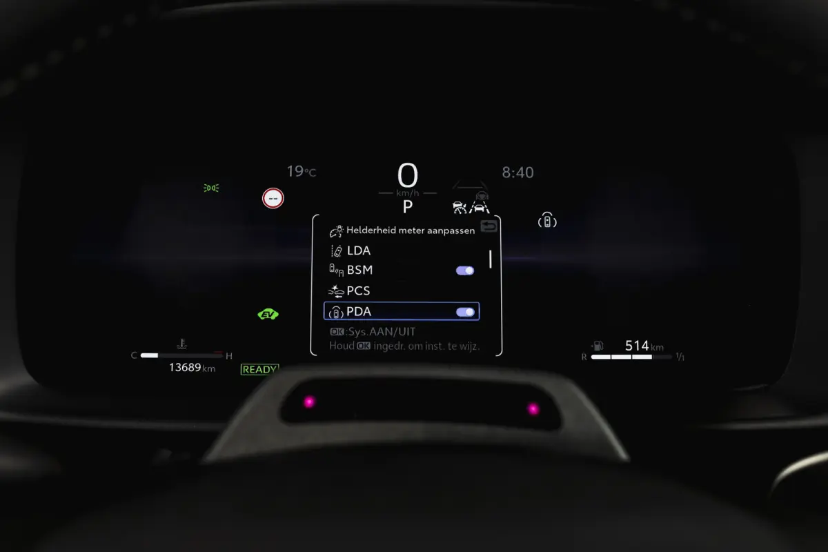 1.8 Hybrid 140 Dynamic | Dig. Cockpit | Adapt. Cruise | Winterpakket | PDC | Camera | NAV + App. Connect | ECC | DAB | LM 18" | 2473