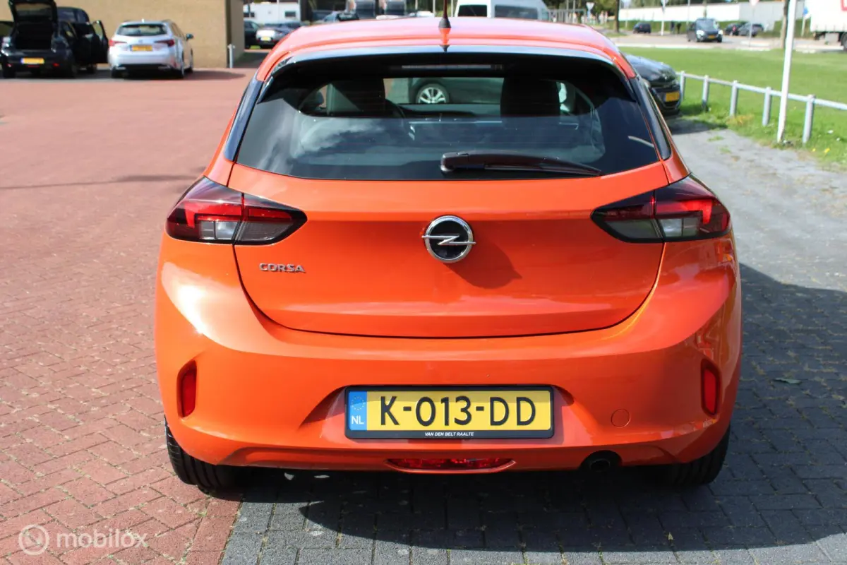 1.2 100 PK Turbo Elegance, App connect, Full led verlichting, Cruise, 4 Nieuwe banden, Half leer/stof, Lichtmetalen velgen