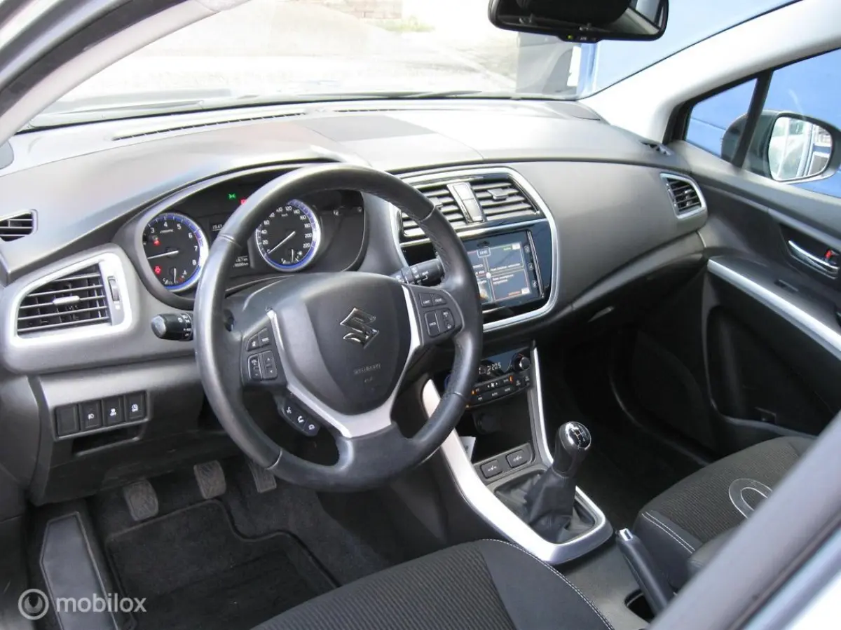 1.0 Boosterjet Exclusive Clima Navi Cruise 1e Eigenaar NL auto