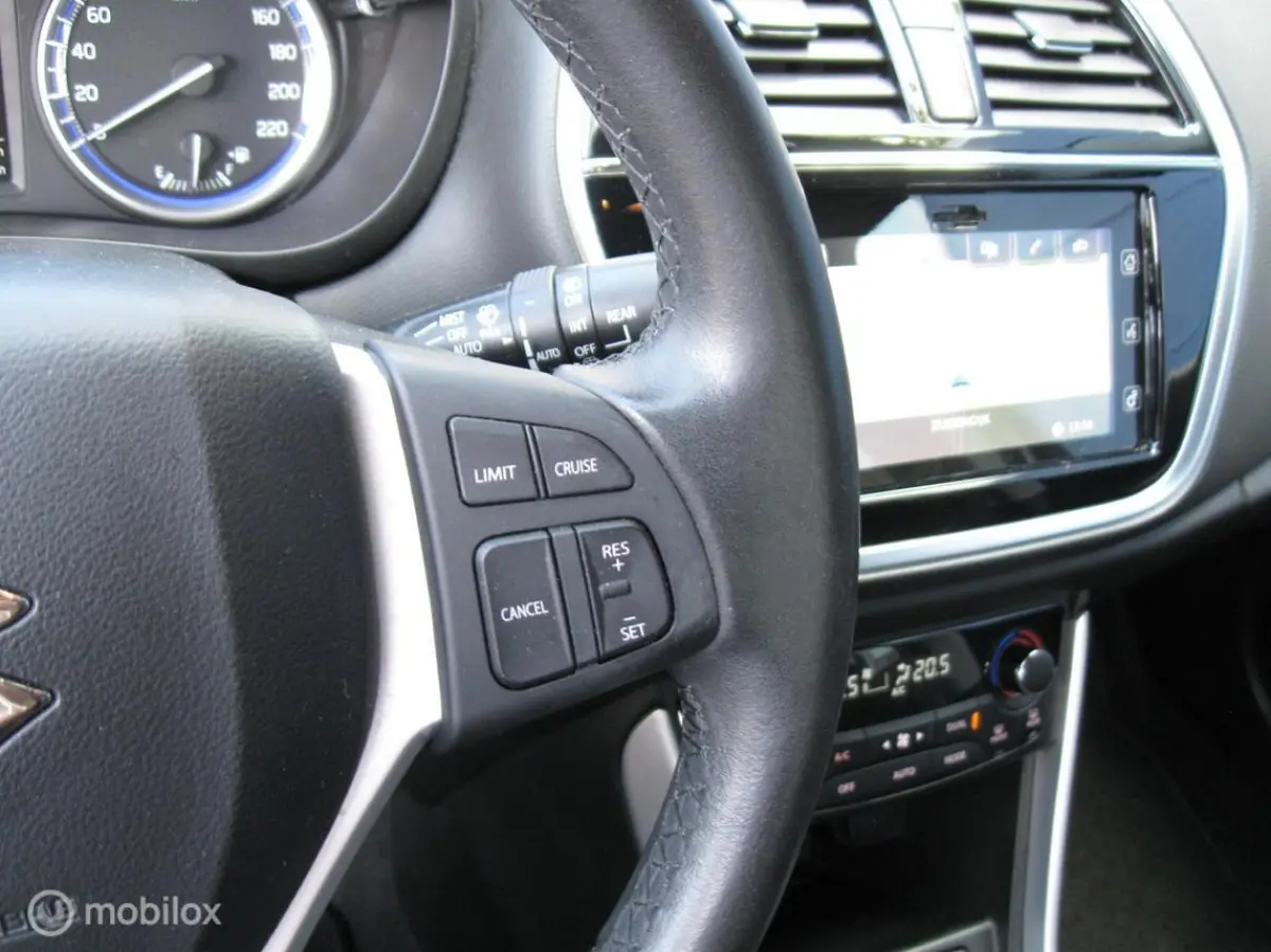 1.0 Boosterjet Exclusive Clima Navi Cruise 1e Eigenaar NL auto