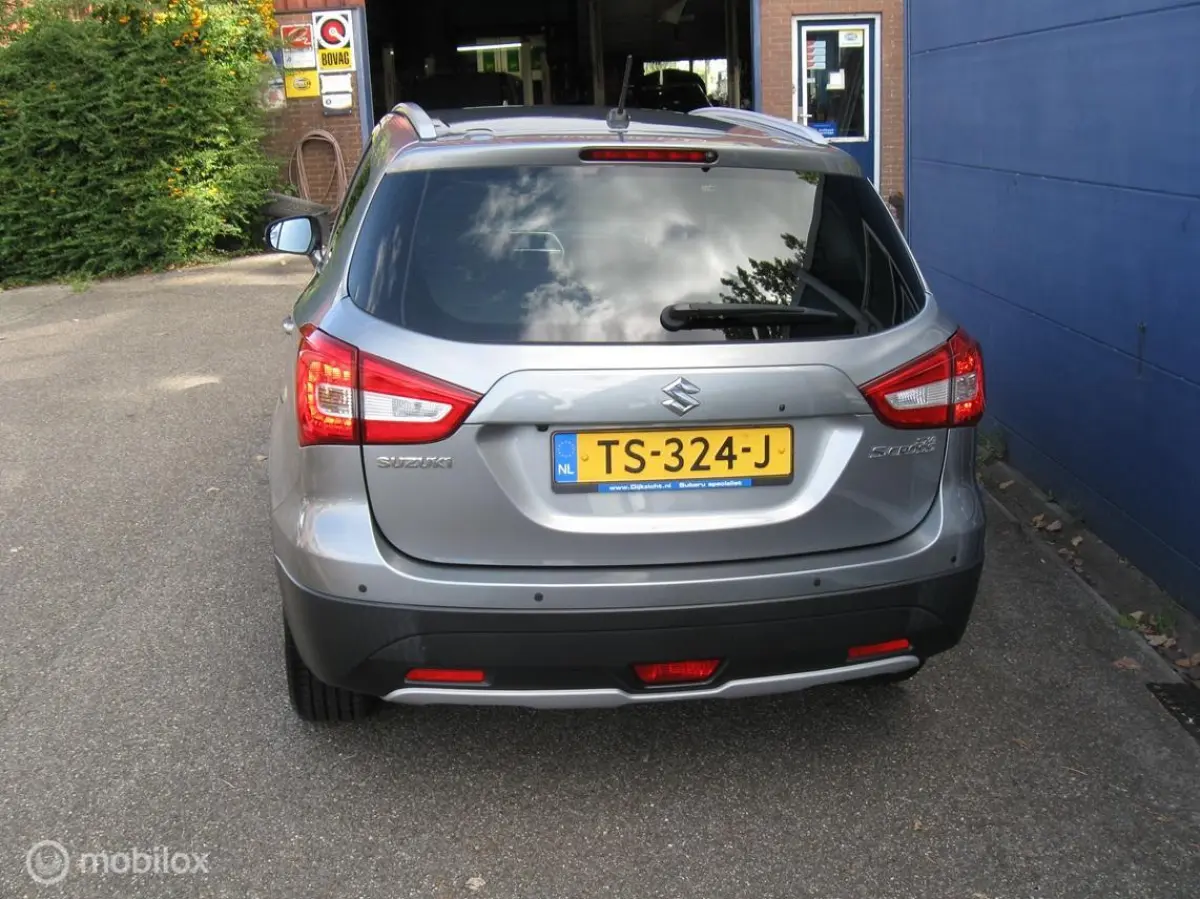 1.0 Boosterjet Exclusive Clima Navi Cruise 1e Eigenaar NL auto