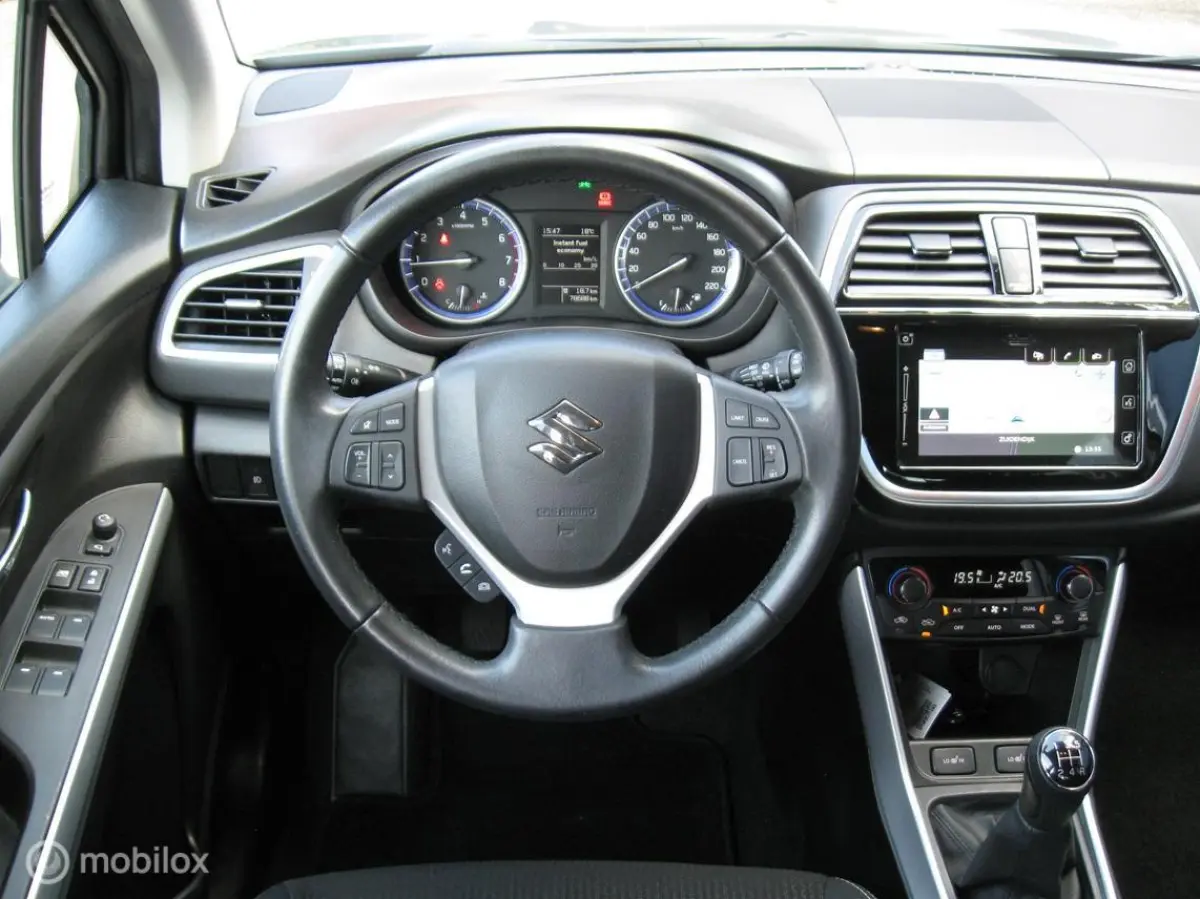 1.0 Boosterjet Exclusive Clima Navi Cruise 1e Eigenaar NL auto