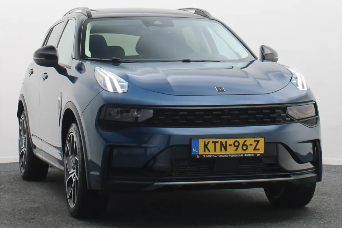 1.5 Plug-in Hybrid 360° Camera, Panoramadak, ACC, Apple Carplay, DAB, PDC, 20''
