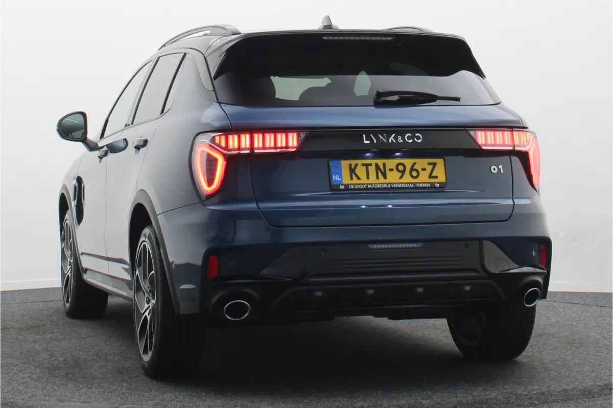 1.5 Plug-in Hybrid 360° Camera, Panoramadak, ACC, Apple Carplay, DAB, PDC, 20''
