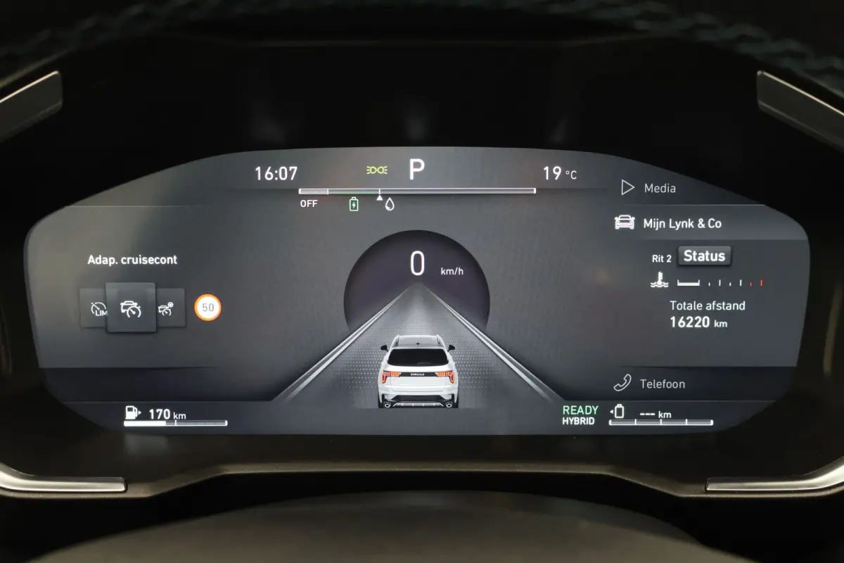 1.5 Plug-in Hybrid 360° Camera, Panoramadak, ACC, Apple Carplay, DAB, PDC, 20''