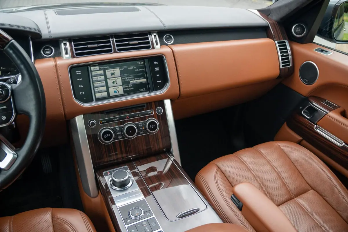 4.4 SDV8 Autobiography|4 Zitter|Prominent|Soft Close|Brembo|Alcantara|Panoramadak|Meridian|Minutieus Onderhouden|UNIEK