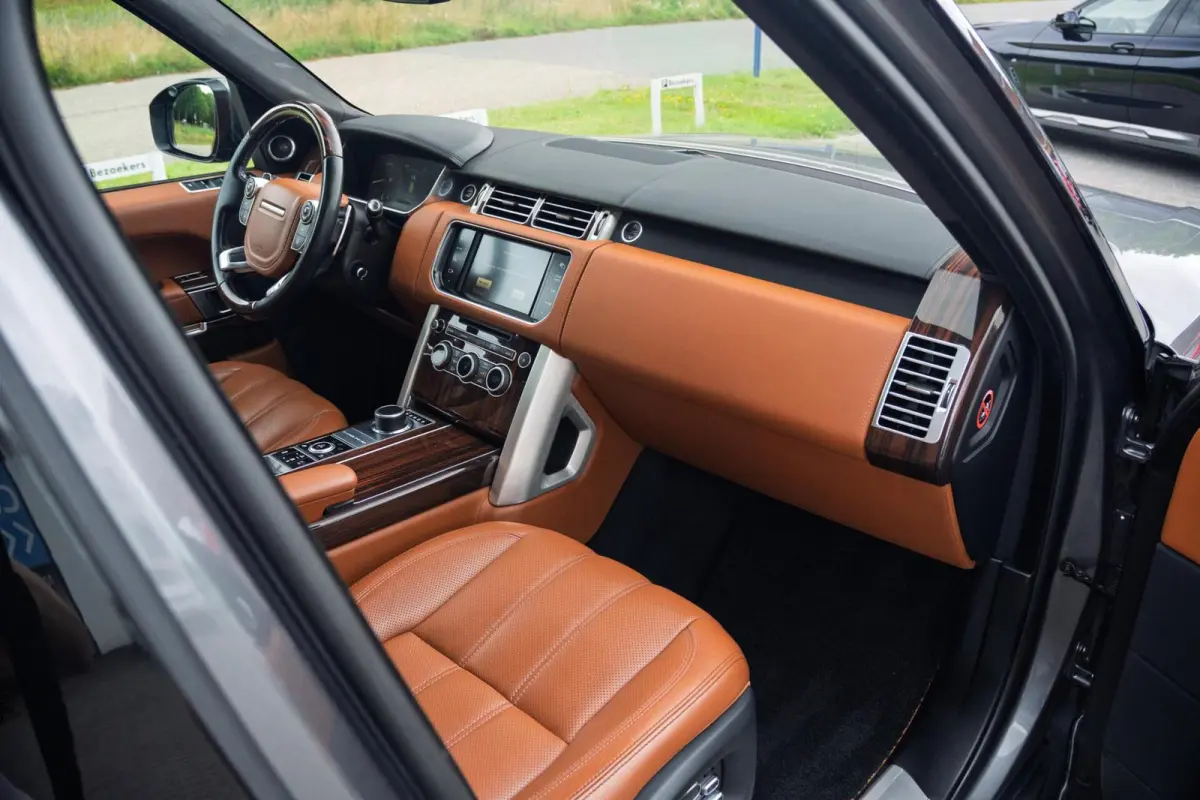 4.4 SDV8 Autobiography|4 Zitter|Prominent|Soft Close|Brembo|Alcantara|Panoramadak|Meridian|Minutieus Onderhouden|UNIEK