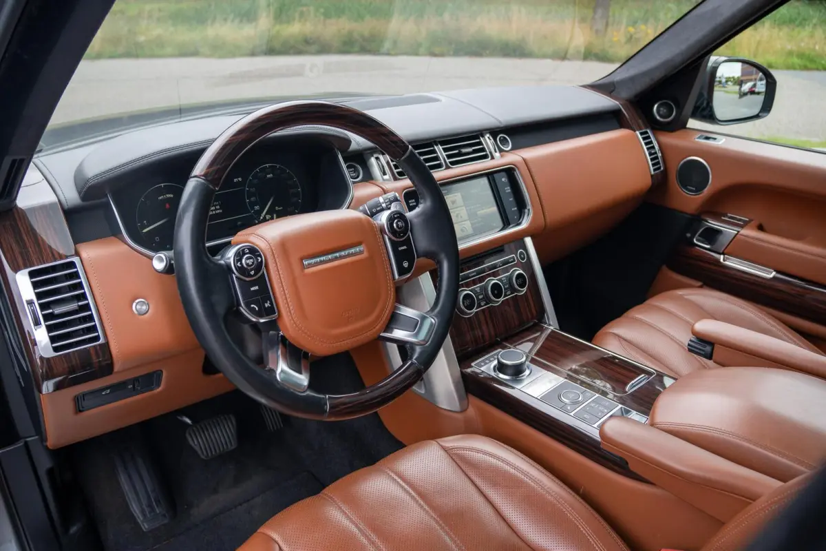4.4 SDV8 Autobiography|4 Zitter|Prominent|Soft Close|Brembo|Alcantara|Panoramadak|Meridian|Minutieus Onderhouden|UNIEK