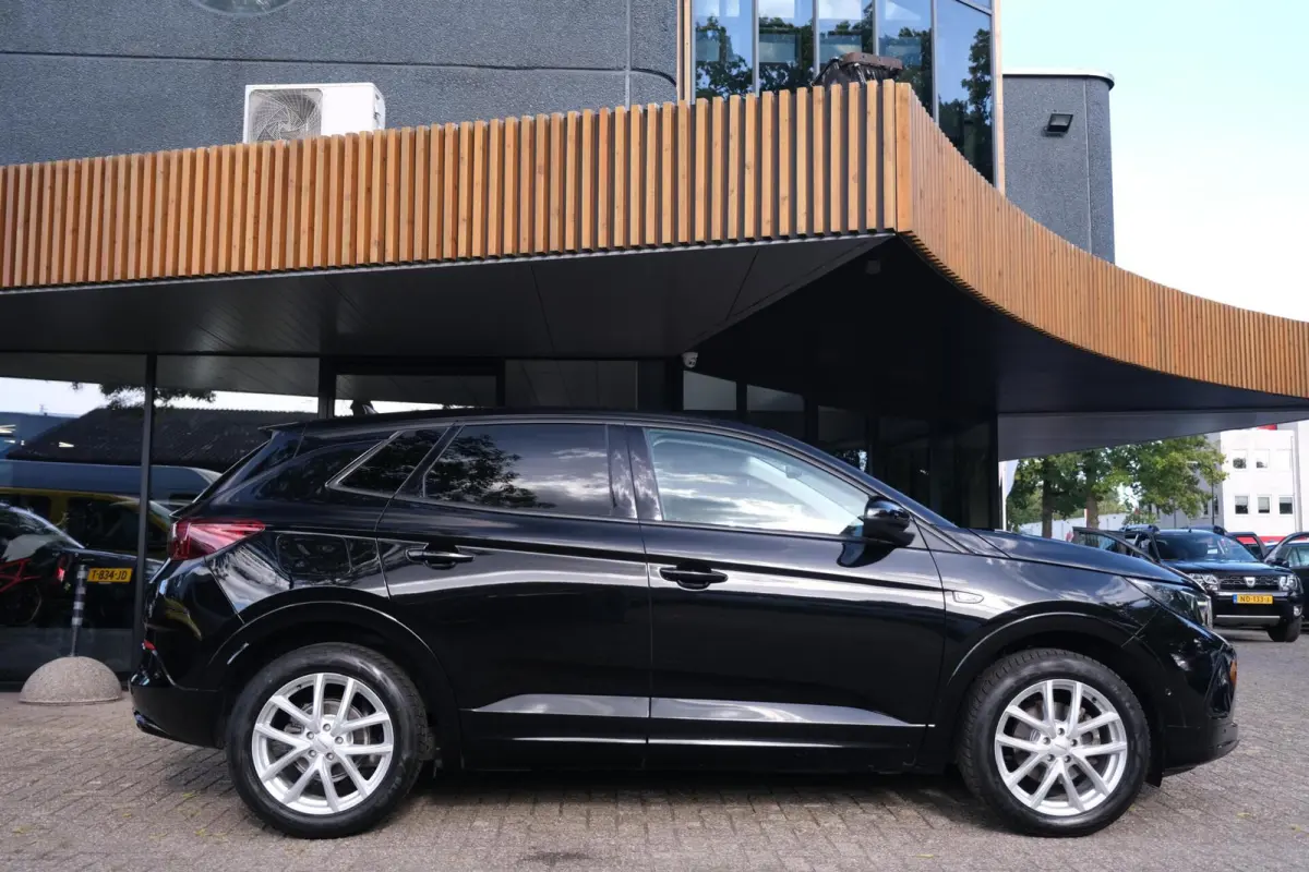 1.2 Turbo Level 4|Rijklaar!|Nieuwe Distributieriem|Stuur+Stoelverwarming|Carplay|AndroidAuto|Digitaal Dashboard|