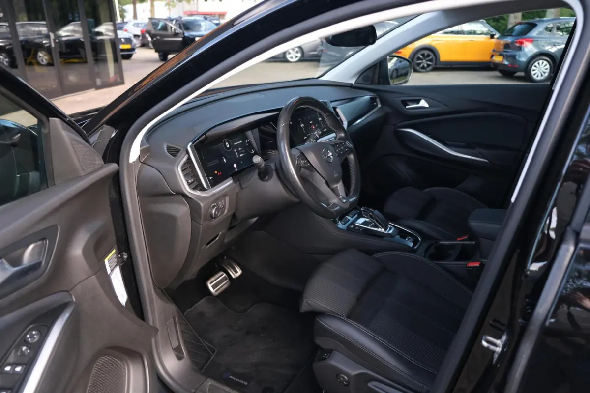 1.2 Turbo Level 4|Rijklaar!|Nieuwe Distributieriem|Stuur+Stoelverwarming|Carplay|AndroidAuto|Digitaal Dashboard|