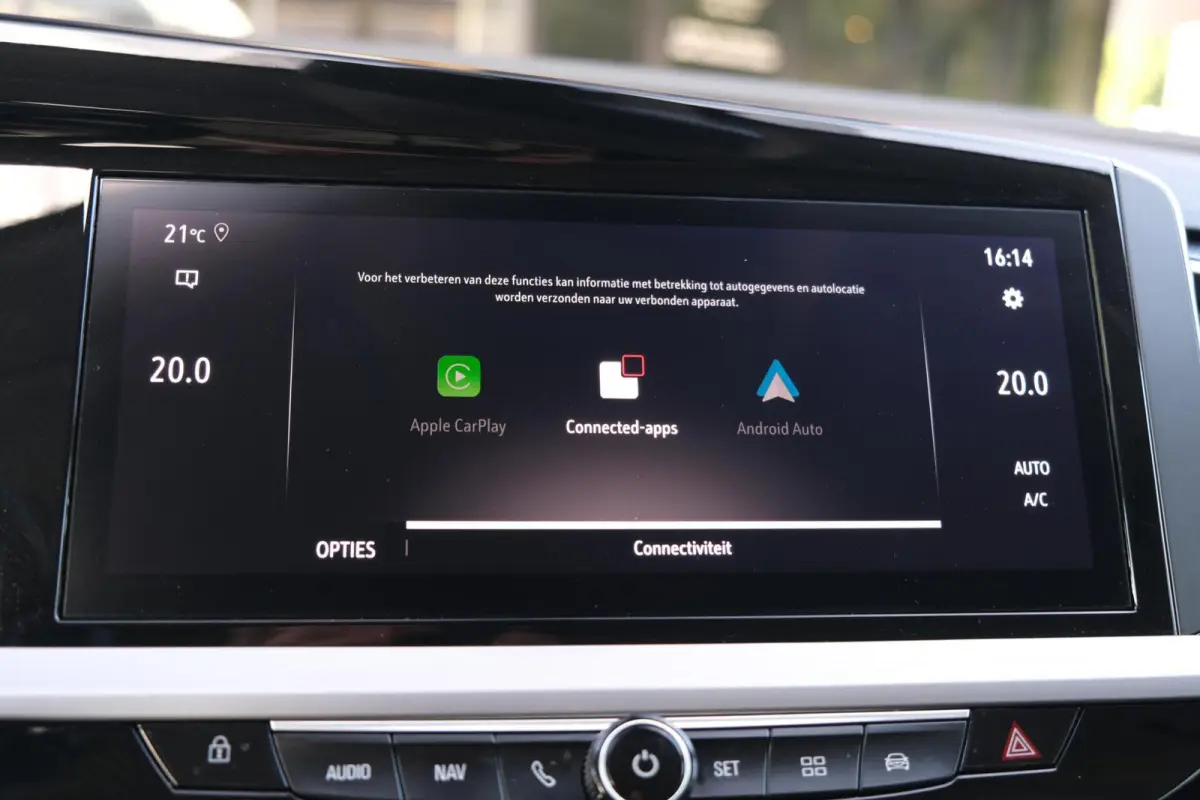 1.2 Turbo Level 4|Rijklaar!|Nieuwe Distributieriem|Stuur+Stoelverwarming|Carplay|AndroidAuto|Digitaal Dashboard|