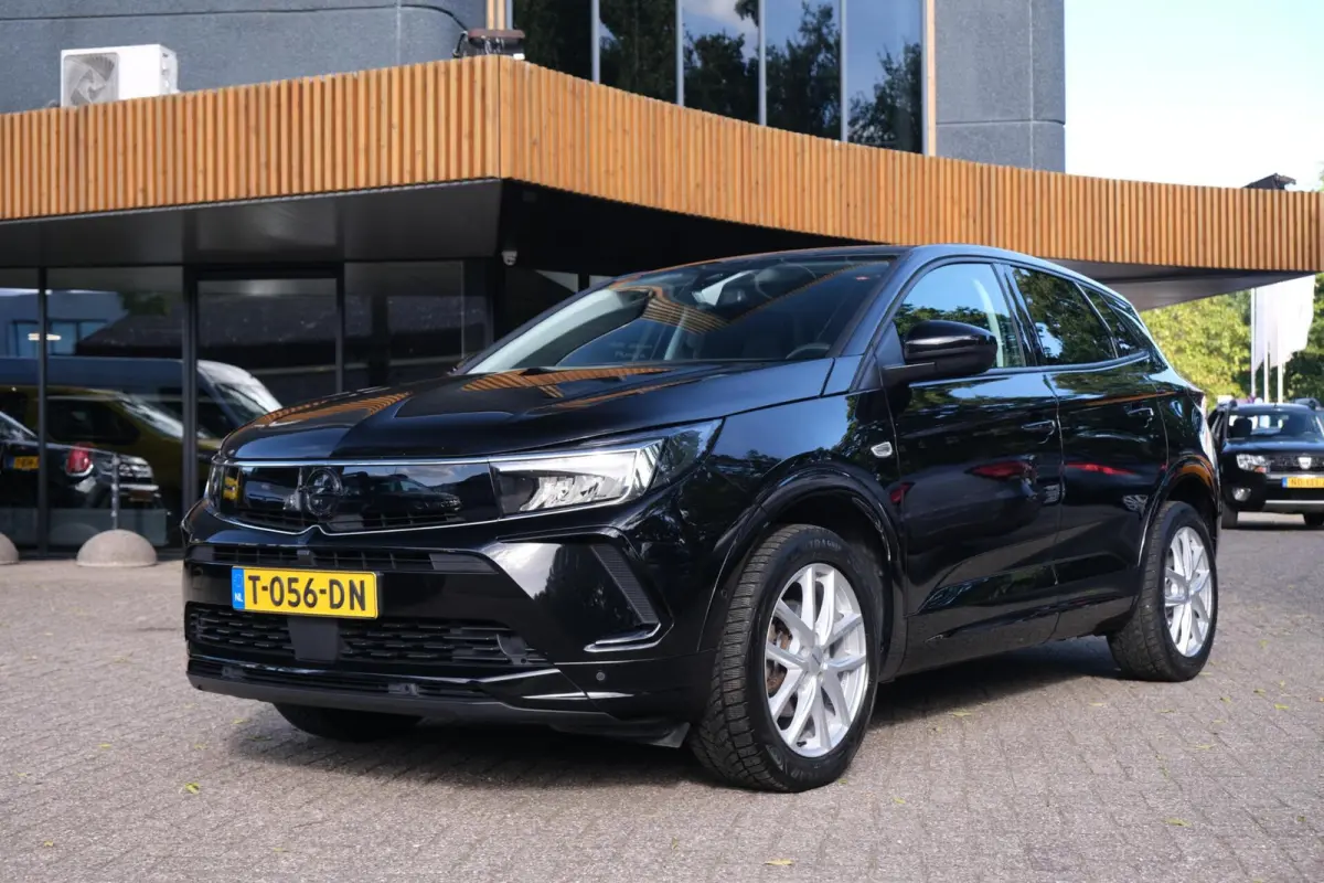 1.2 Turbo Level 4|Rijklaar!|Nieuwe Distributieriem|Stuur+Stoelverwarming|Carplay|AndroidAuto|Digitaal Dashboard|