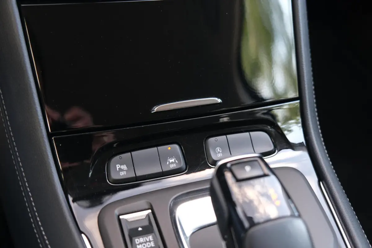 1.2 Turbo Level 4|Rijklaar!|Nieuwe Distributieriem|Stuur+Stoelverwarming|Carplay|AndroidAuto|Digitaal Dashboard|