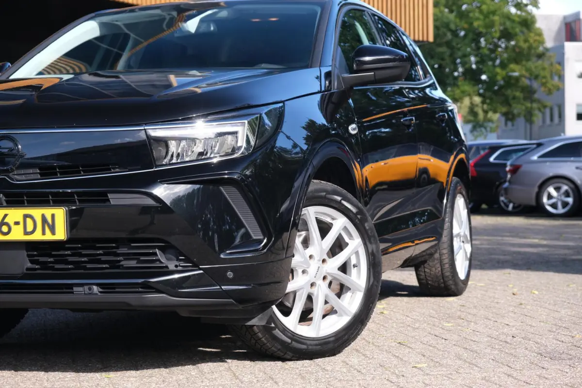 1.2 Turbo Level 4|Rijklaar!|Nieuwe Distributieriem|Stuur+Stoelverwarming|Carplay|AndroidAuto|Digitaal Dashboard|