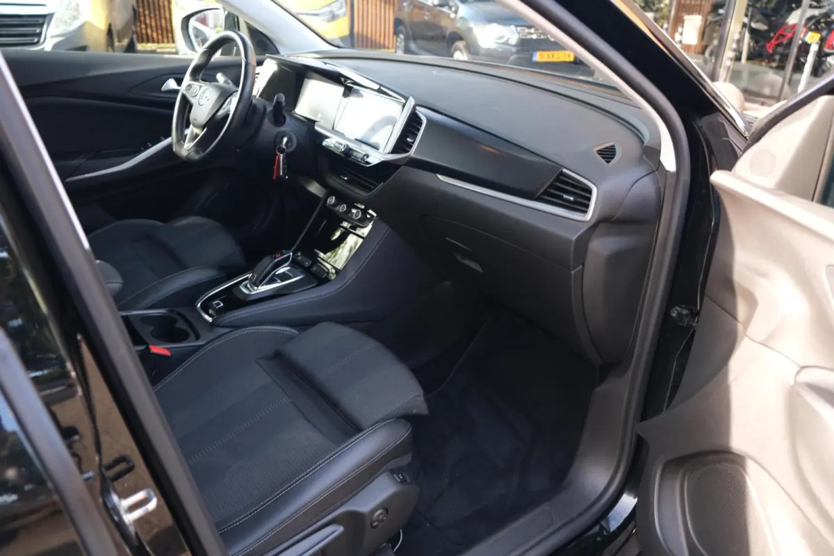 1.2 Turbo Level 4|Rijklaar!|Nieuwe Distributieriem|Stuur+Stoelverwarming|Carplay|AndroidAuto|Digitaal Dashboard|