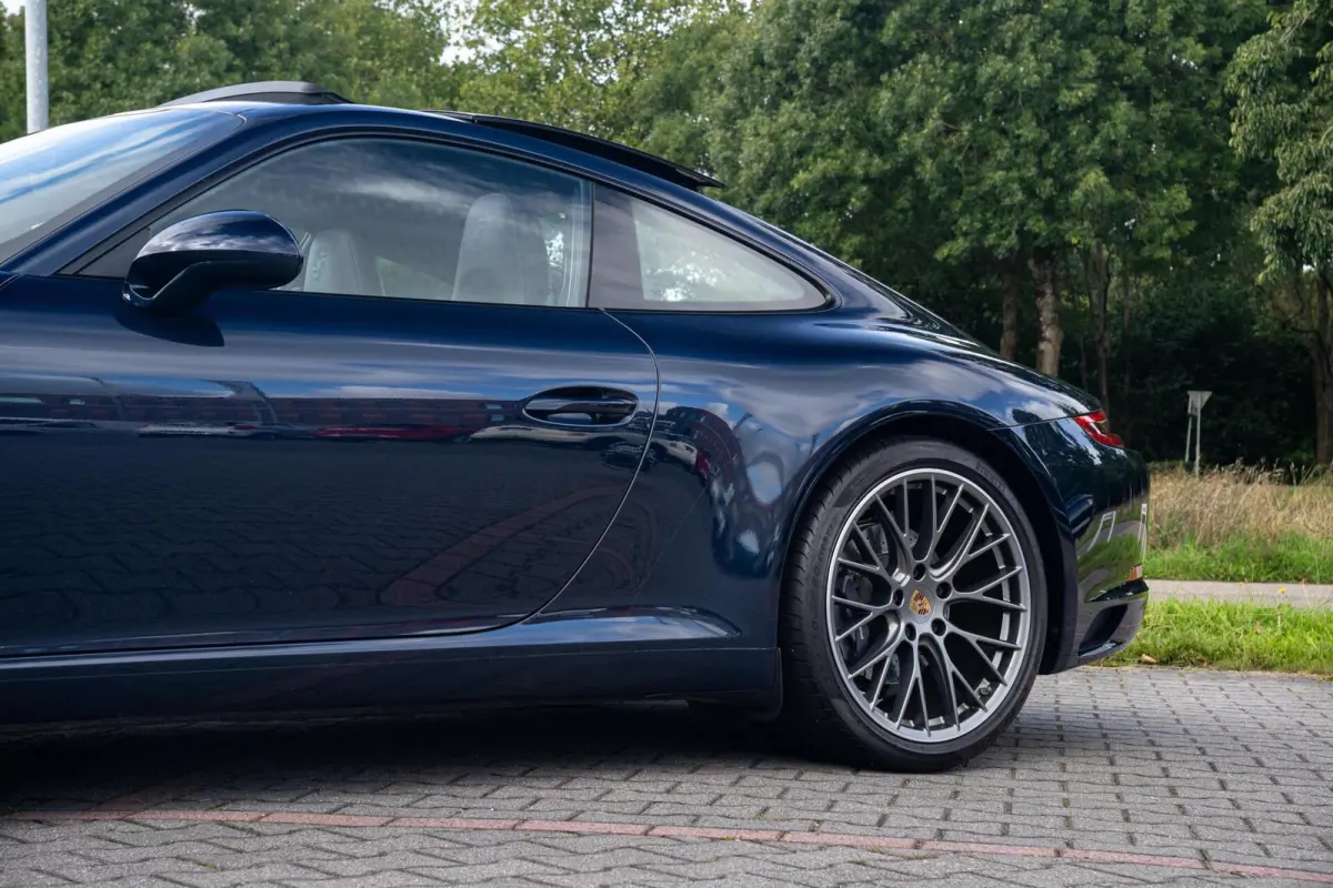 991.2 3.0 Carrera 991.2 PDK | Org. NL | 2 eig. | BOSE | Sport Chrono | Panoramadak | Sportuitlaat | SportDesign | Dealer Onderhouden