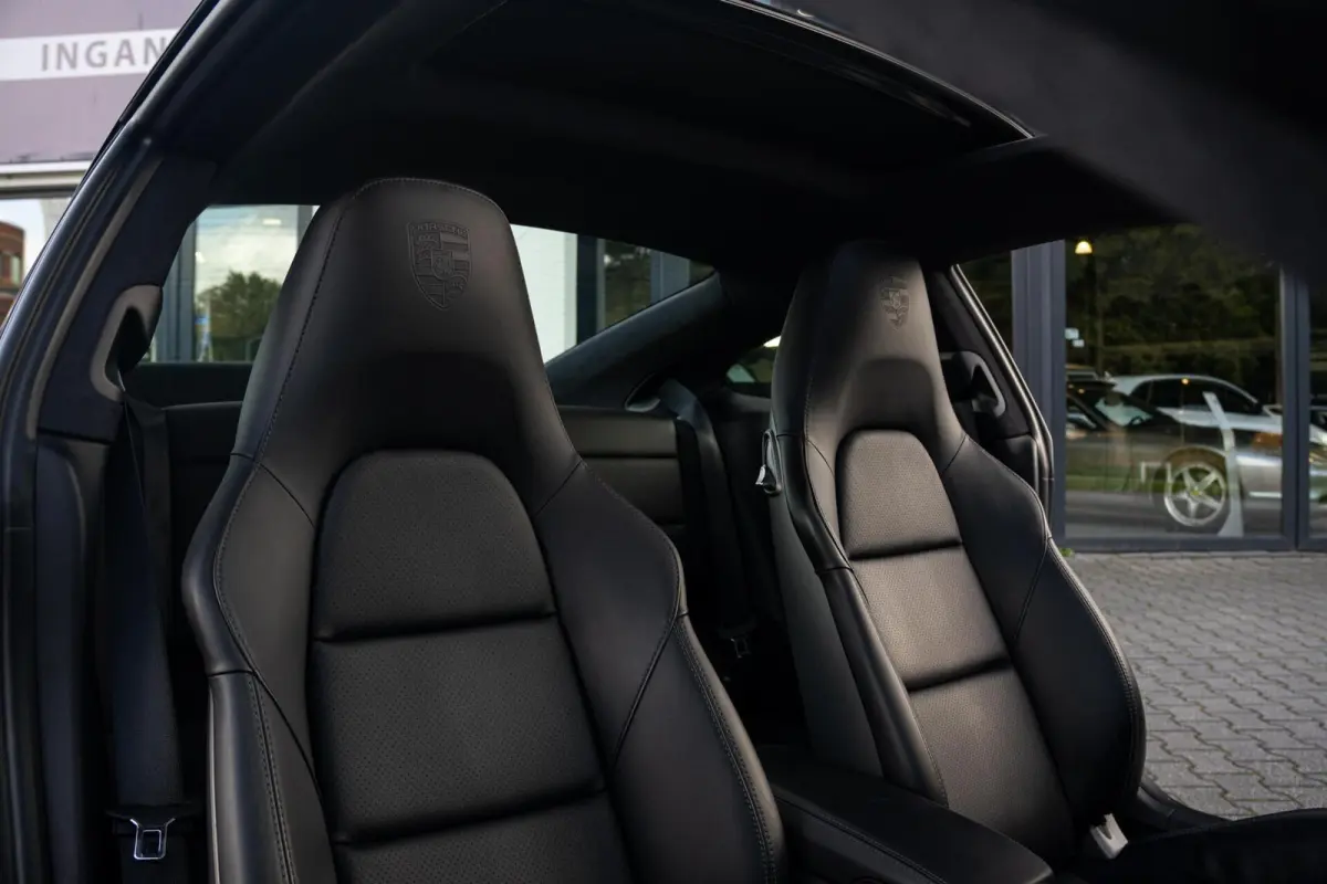 991.2 3.0 Carrera 991.2 PDK | Org. NL | 2 eig. | BOSE | Sport Chrono | Panoramadak | Sportuitlaat | SportDesign | Dealer Onderhouden
