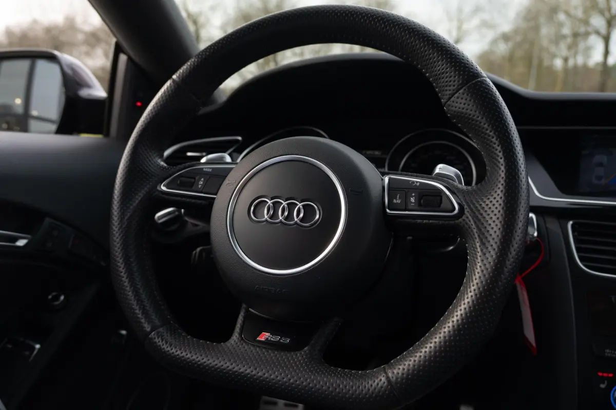 4.2 V8 FSI RS5 Quattro|B&O|Audi Exclusive|DAB|Panoramadak|Carbon|RS Dynamic|Dealer Onderhouden
