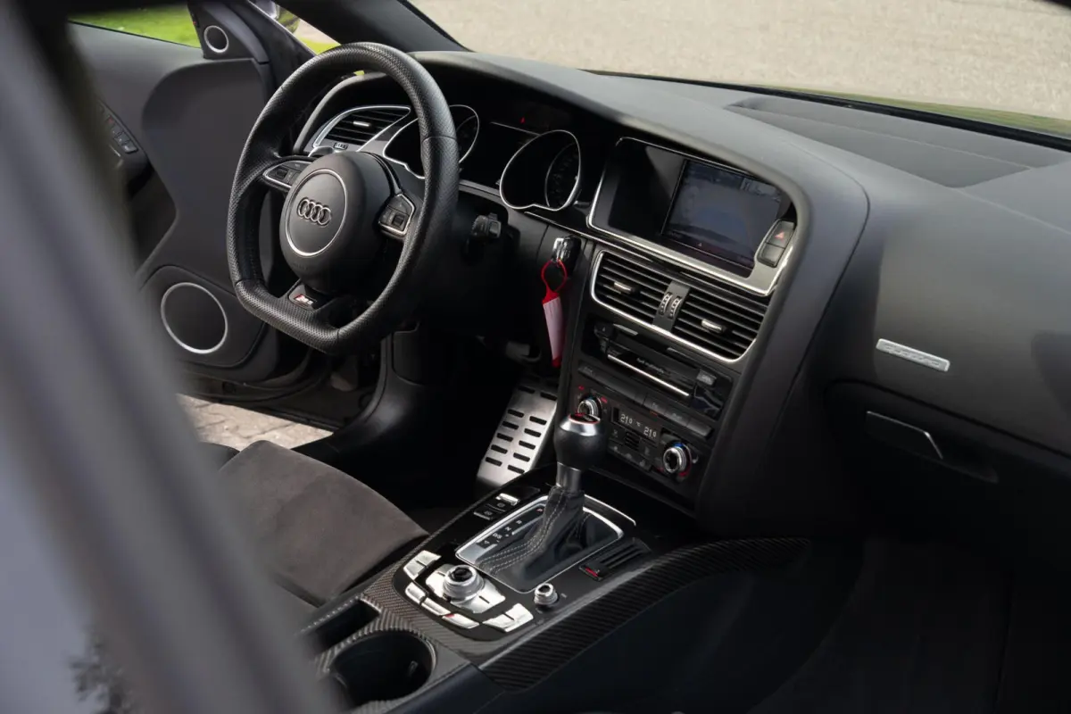 4.2 V8 FSI RS5 Quattro|B&O|Audi Exclusive|DAB|Panoramadak|Carbon|RS Dynamic|Dealer Onderhouden