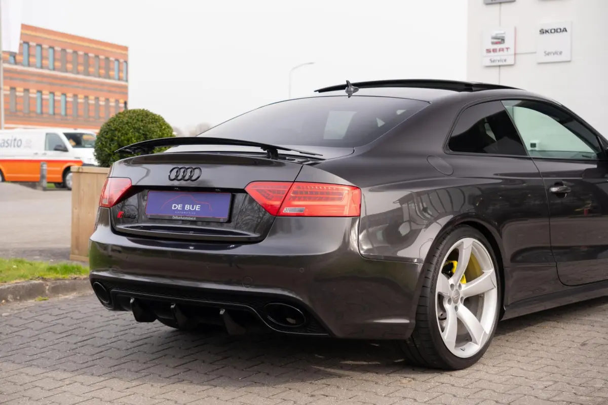 4.2 V8 FSI RS5 Quattro|B&O|Audi Exclusive|DAB|Panoramadak|Carbon|RS Dynamic|Dealer Onderhouden