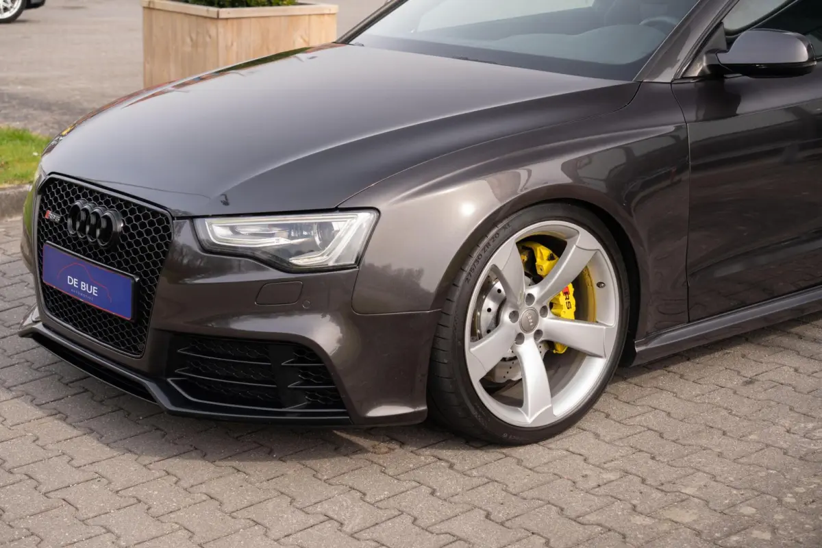 4.2 V8 FSI RS5 Quattro|B&O|Audi Exclusive|DAB|Panoramadak|Carbon|RS Dynamic|Dealer Onderhouden