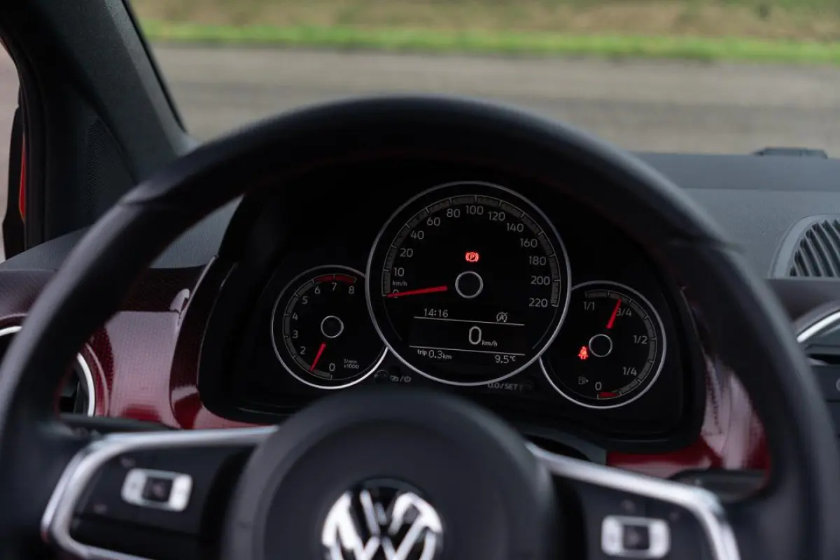 Up! 1.0 TSI GTI|1ste Eig.|5-deurs|Panoramadak|Airco|Stoelverwarming|6BAK|TornadoRood|Dealer Onderhouden