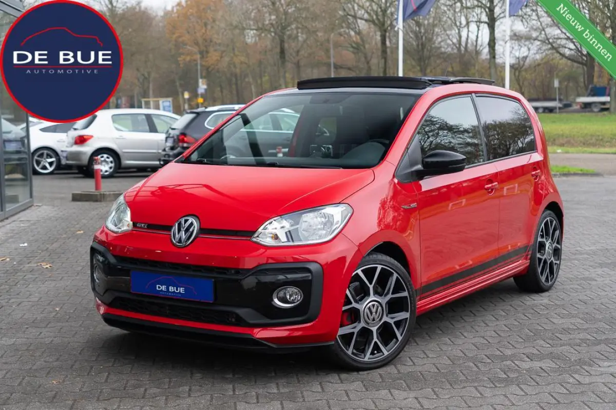 Up! 1.0 TSI GTI|1ste Eig.|5-deurs|Panoramadak|Airco|Stoelverwarming|6BAK|TornadoRood|Dealer Onderhouden