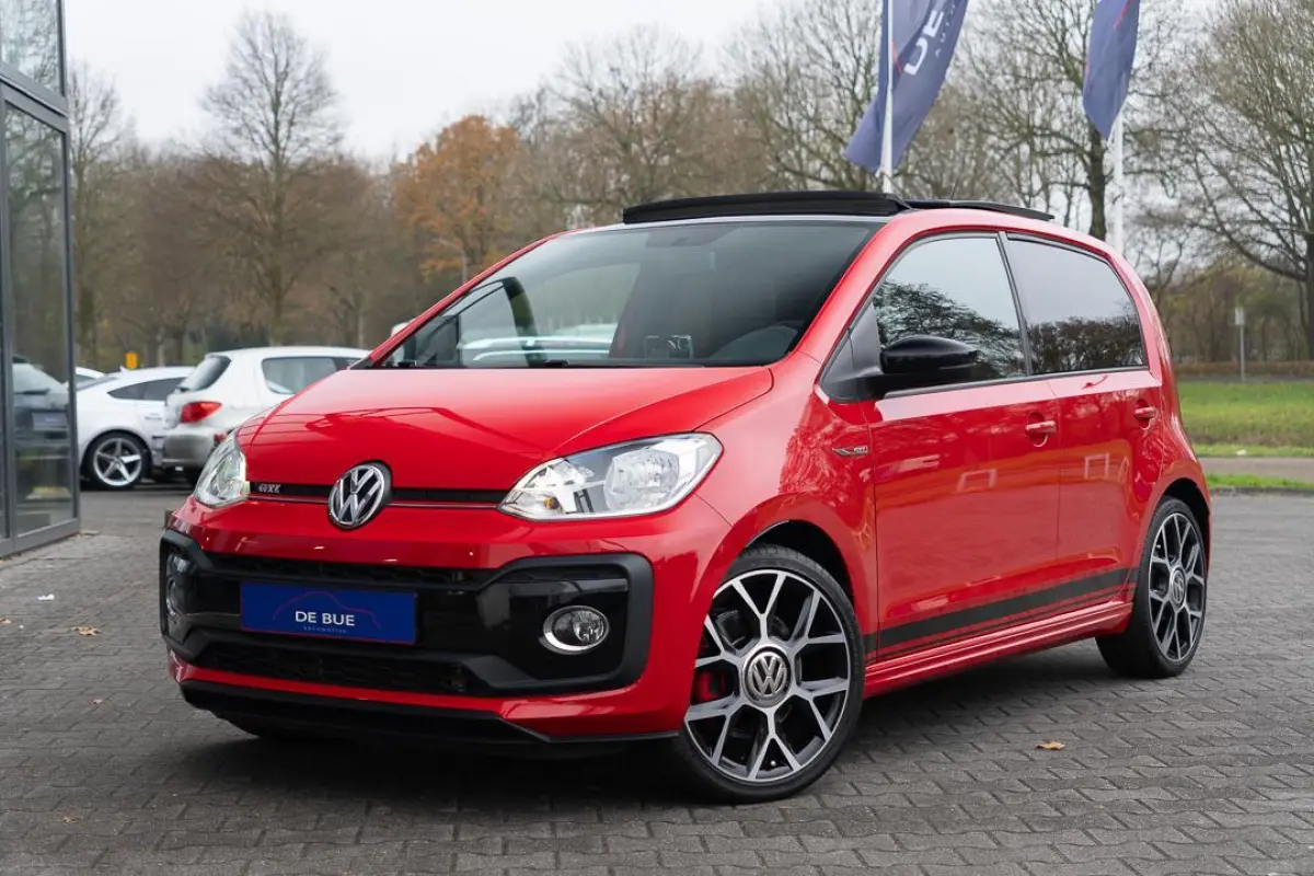 Up! 1.0 TSI GTI|1ste Eig.|5-deurs|Panoramadak|Airco|Stoelverwarming|6BAK|TornadoRood|Dealer Onderhouden