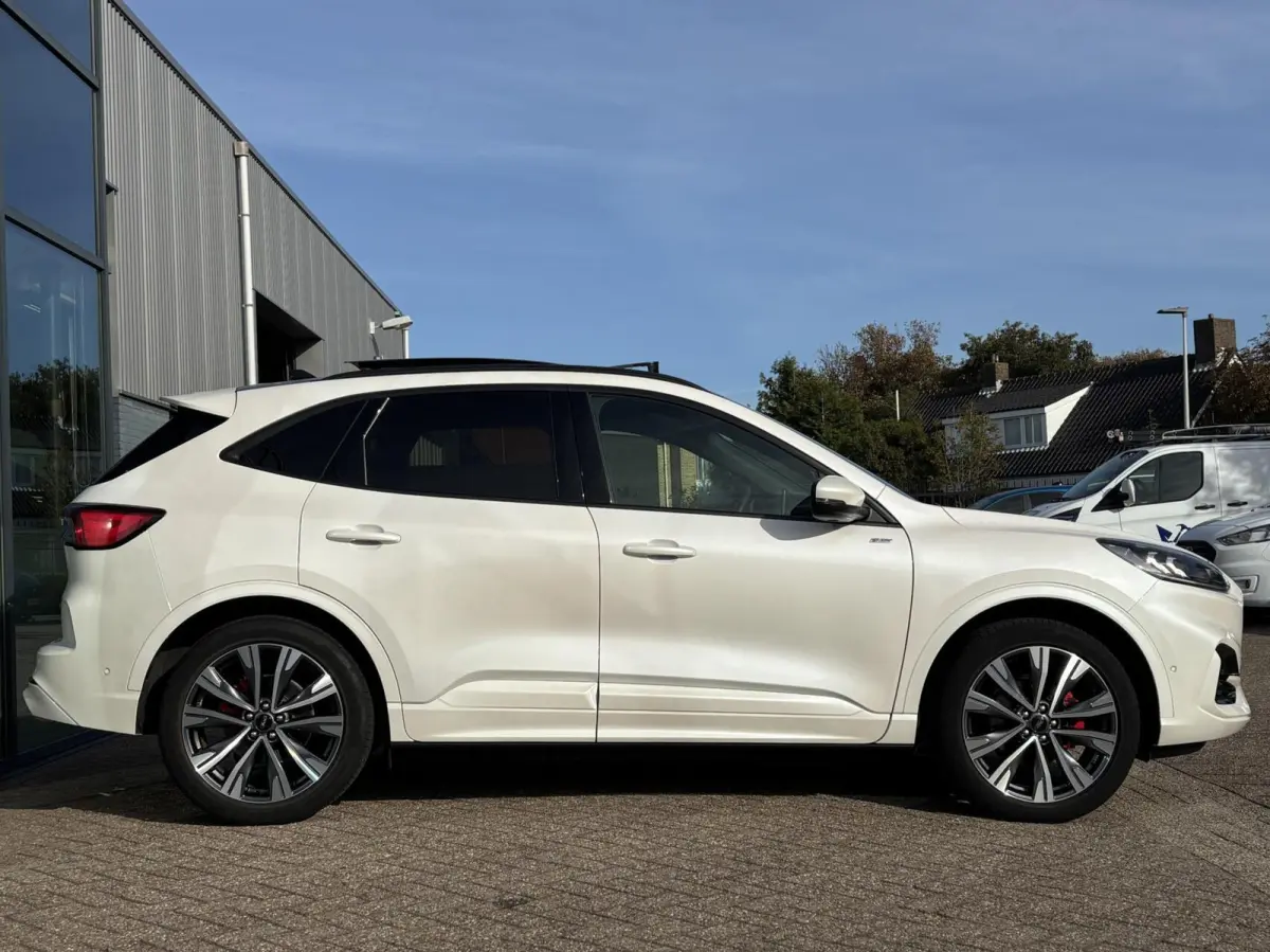 2.5 PHEV ST-Line X 225PK Panodak Winterpack Adaptieve Cruise Camera Navi Carplay 20'' Velgen Privacy Glass Elek. Achterklep Climate Keyless *1500KG Trekgewicht*