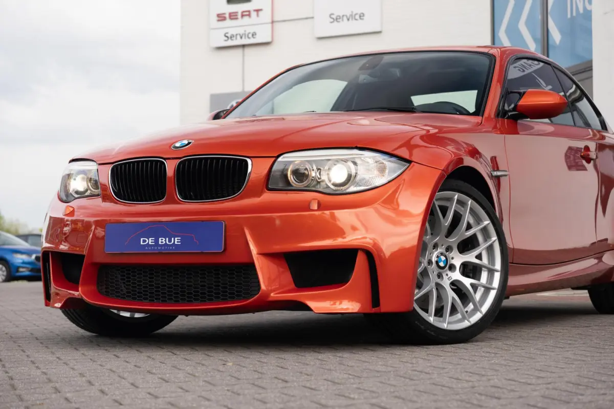 3.0i M|1M E82 M-Sport|1 Eigenaar|UNIEK|Valencia Orange|Xenon|Leder|Cruise|Dealer Onderhouden