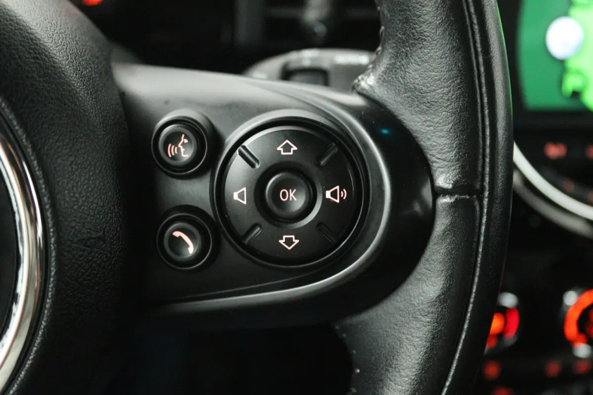 1.5 Cooper Chili (NAVIGATIE, CRUISE CONTROL, PARKEERSENSOREN, CARPLAY)