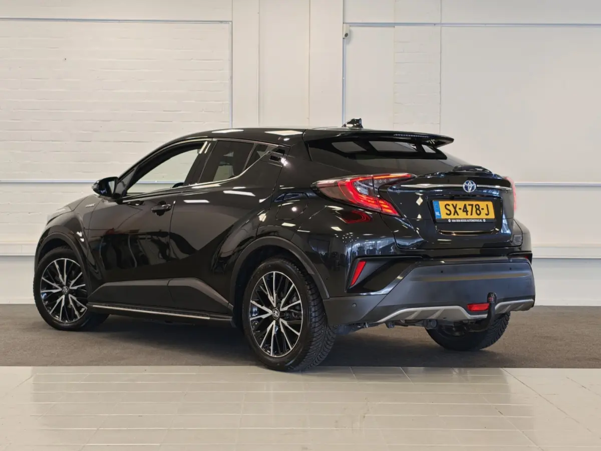 1.8 Hybrid Executive Trekhaak Dikker dan de rest