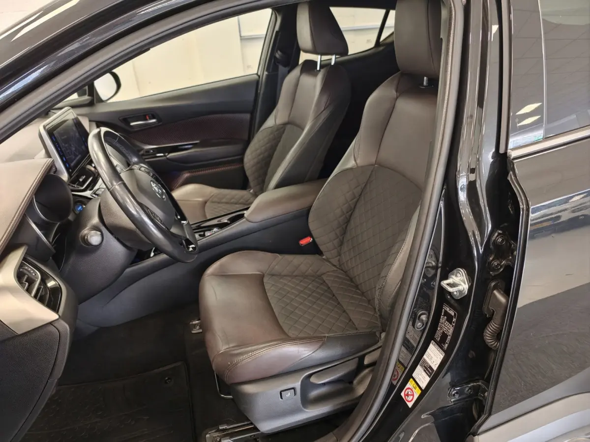 1.8 Hybrid Executive Trekhaak Dikker dan de rest