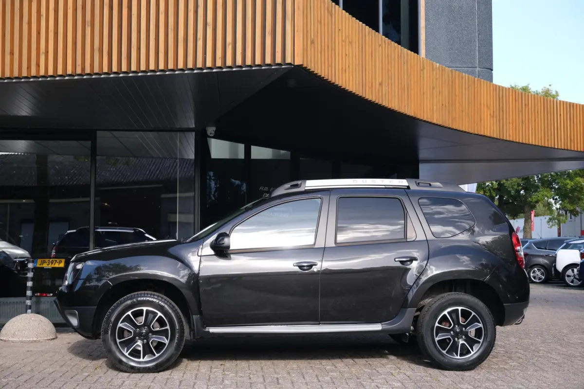 1.2 TCe 4x2 Blackshadow|Rijklaar!|Camera|Trekhaak|Stoelverwarming|Cruise|DAB|