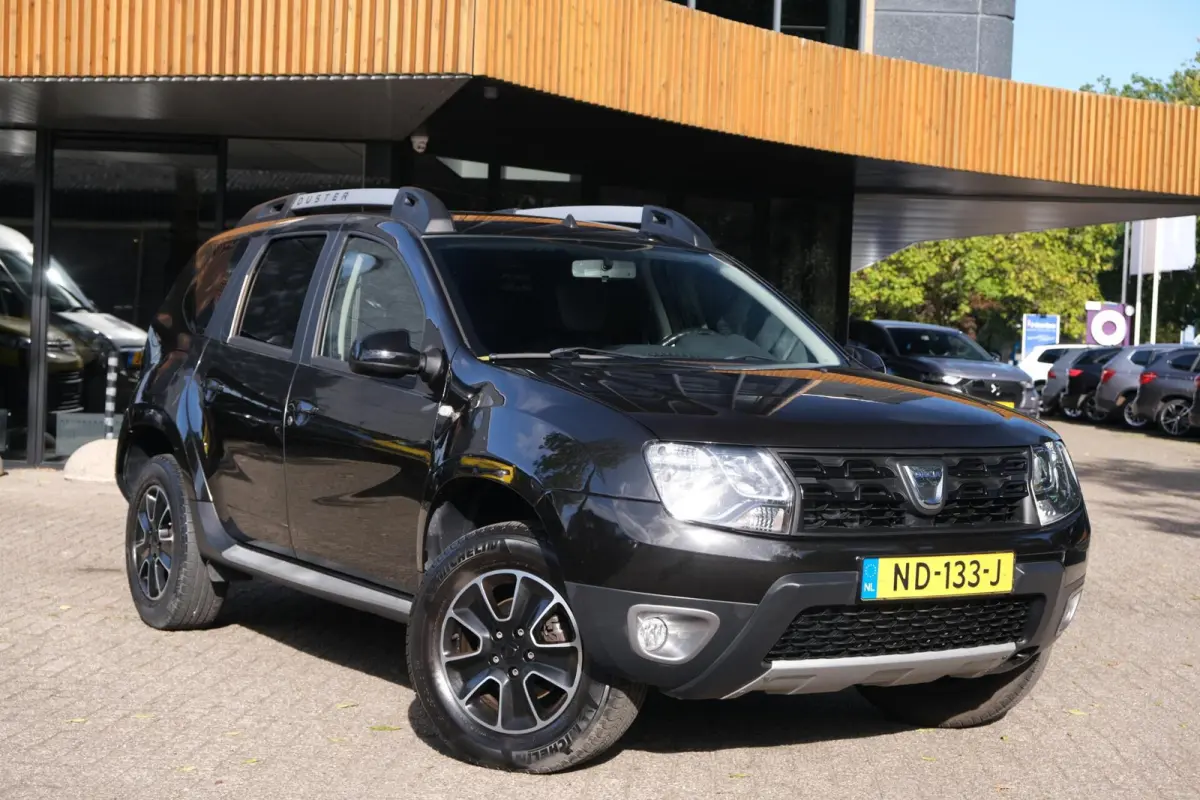 1.2 TCe 4x2 Blackshadow|Rijklaar!|Camera|Trekhaak|Stoelverwarming|Cruise|DAB|