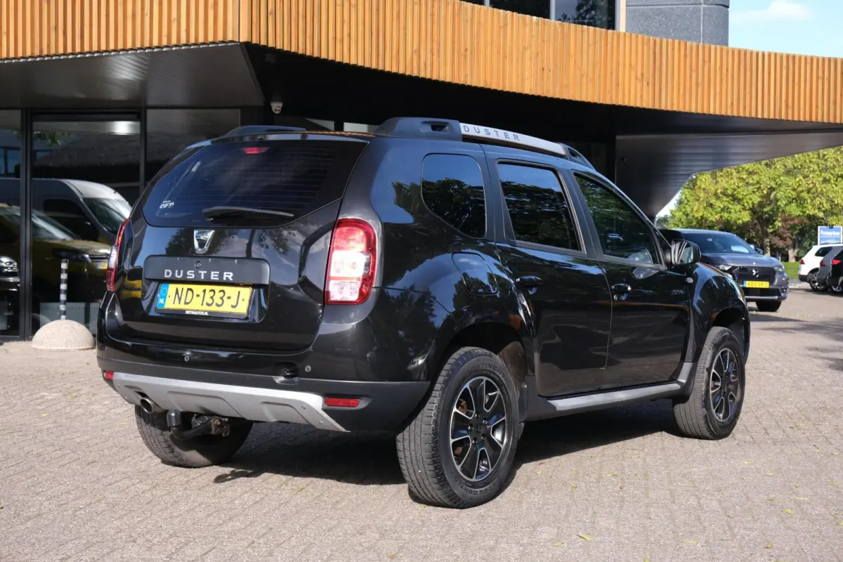 1.2 TCe 4x2 Blackshadow|Rijklaar!|Camera|Trekhaak|Stoelverwarming|Cruise|DAB|