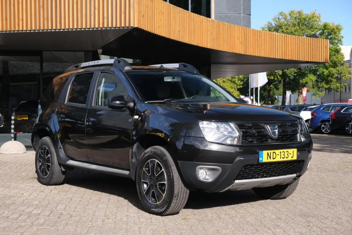 1.2 TCe 4x2 Blackshadow|Rijklaar!|Camera|Trekhaak|Stoelverwarming|Cruise|DAB|