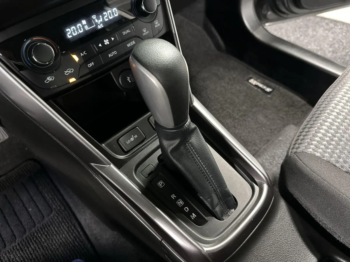 1.4 Boosterjet Select Smart Hybrid Automaat | Apple Carplay