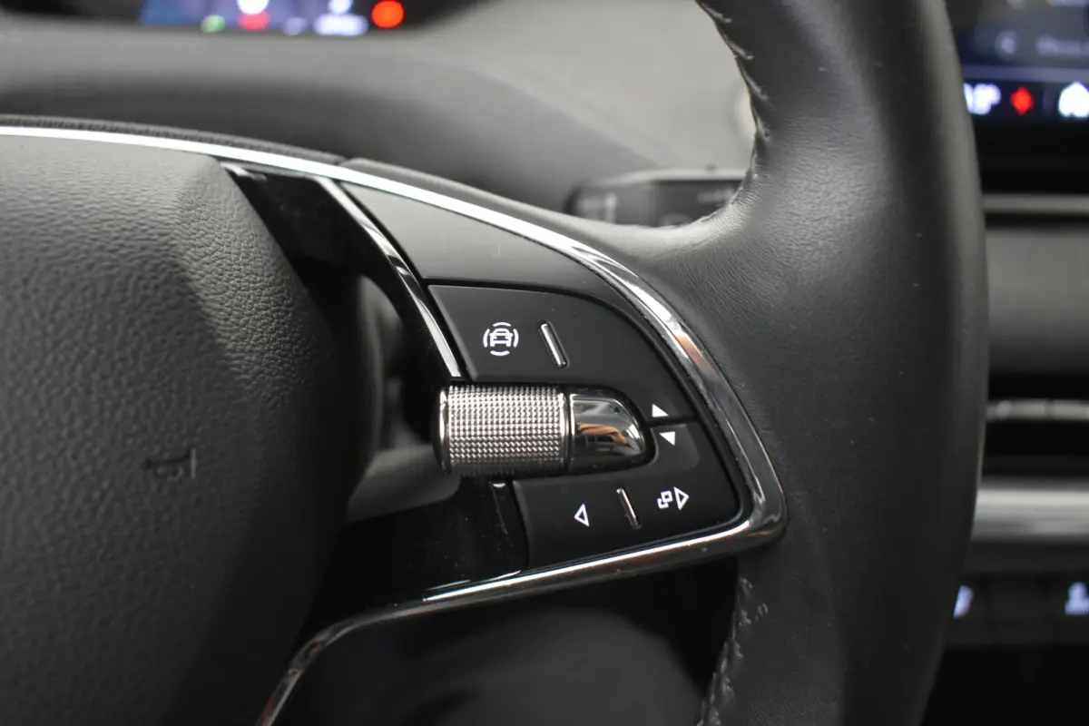 60 Camera EL Trekh Stoelverwarming Keyless